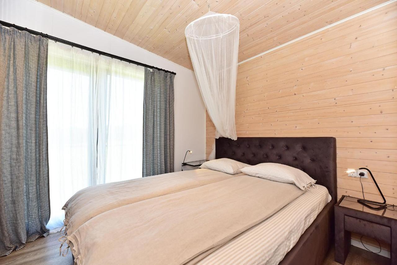 Palaima Hotel Anykščiai Bagian luar foto